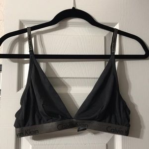 Calvin Klein wireless triangle bra/bralette